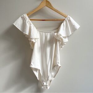 BP Cream Flutter Sleeve Ruffle Stretch Cotton Sleeveless Bodysuit Small
